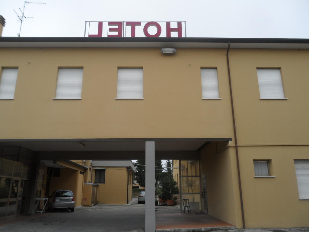 Autostop Duardi Bertinoro Exterior photo